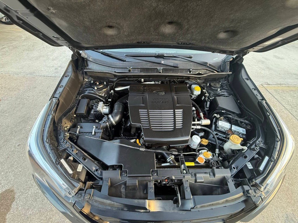 Subaru Forester Vehicle Full-screen Gallery Image 38