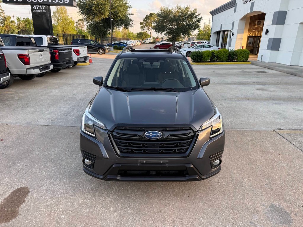 Subaru Forester Vehicle Full-screen Gallery Image 44
