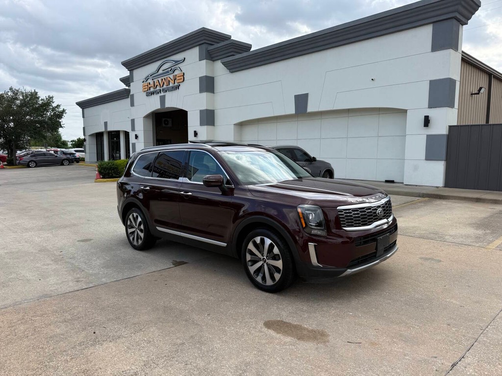 Kia Telluride Vehicle Full-screen Gallery Image 02