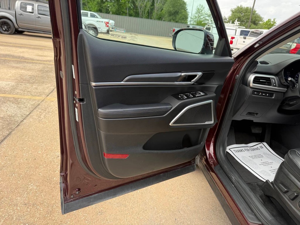 Kia Telluride Vehicle Full-screen Gallery Image 08