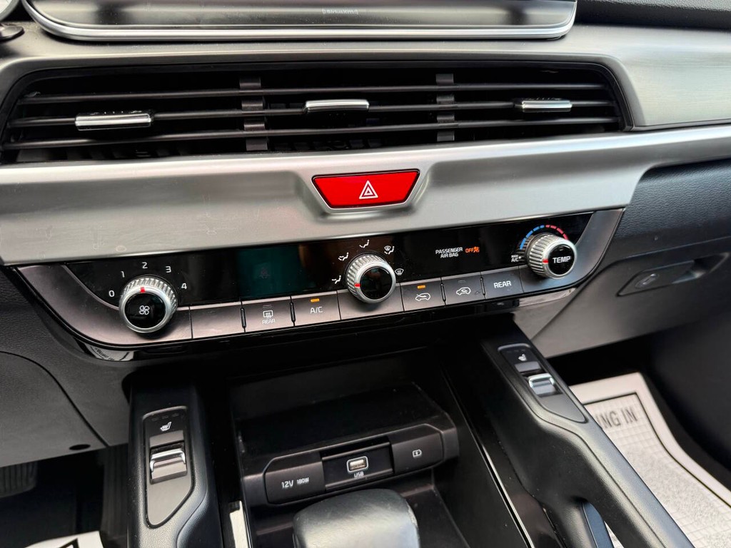 Kia Telluride Vehicle Full-screen Gallery Image 31