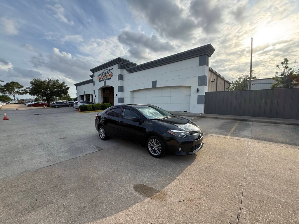 Toyota Corolla Vehicle Full-screen Gallery Image 42