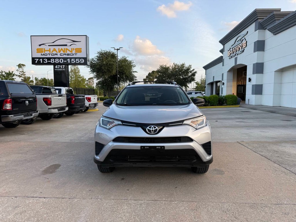 Toyota RAV4 Vehicle Full-screen Gallery Image 41