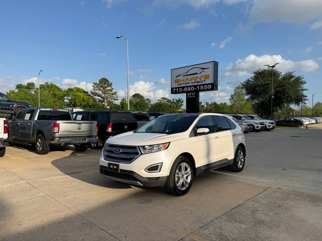 Ford Edge Vehicle Full-screen Gallery Image 03