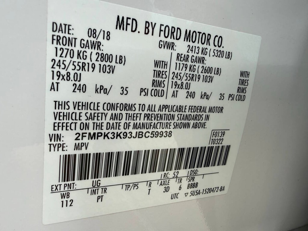 Ford Edge Vehicle Full-screen Gallery Image 38