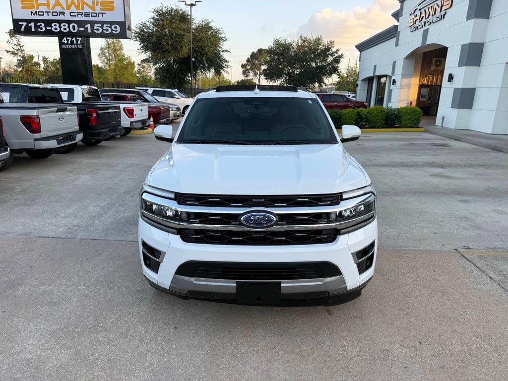 Ford Expedition Max Vehicle Full-screen Gallery Image 43