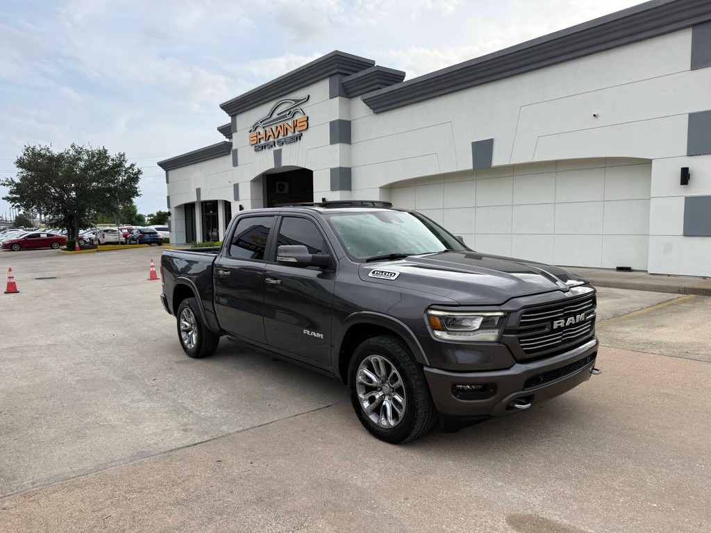 Ram 1500 Vehicle Full-screen Gallery Image 02