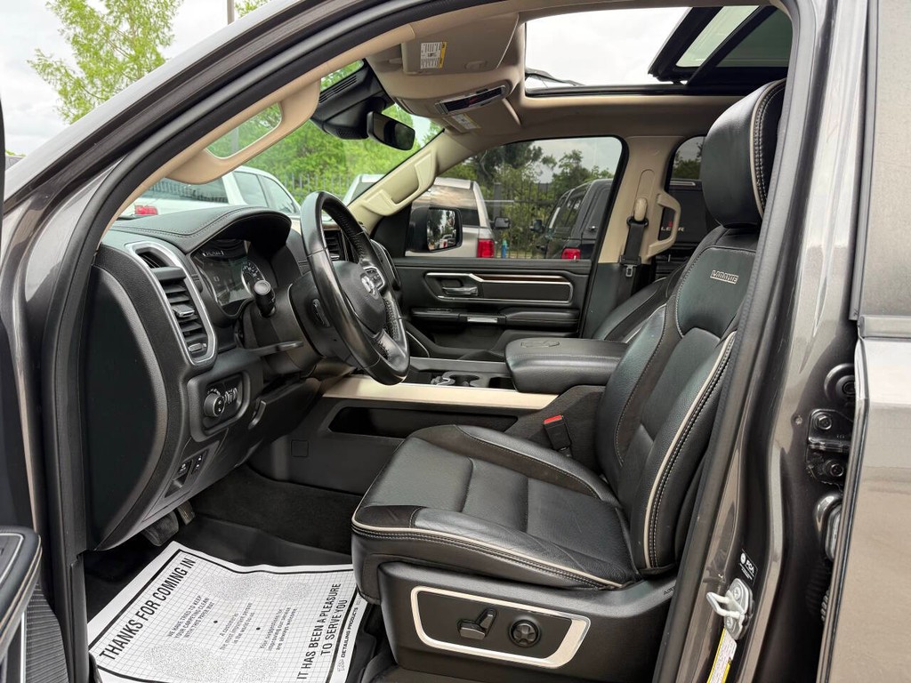 Ram 1500 Vehicle Full-screen Gallery Image 07