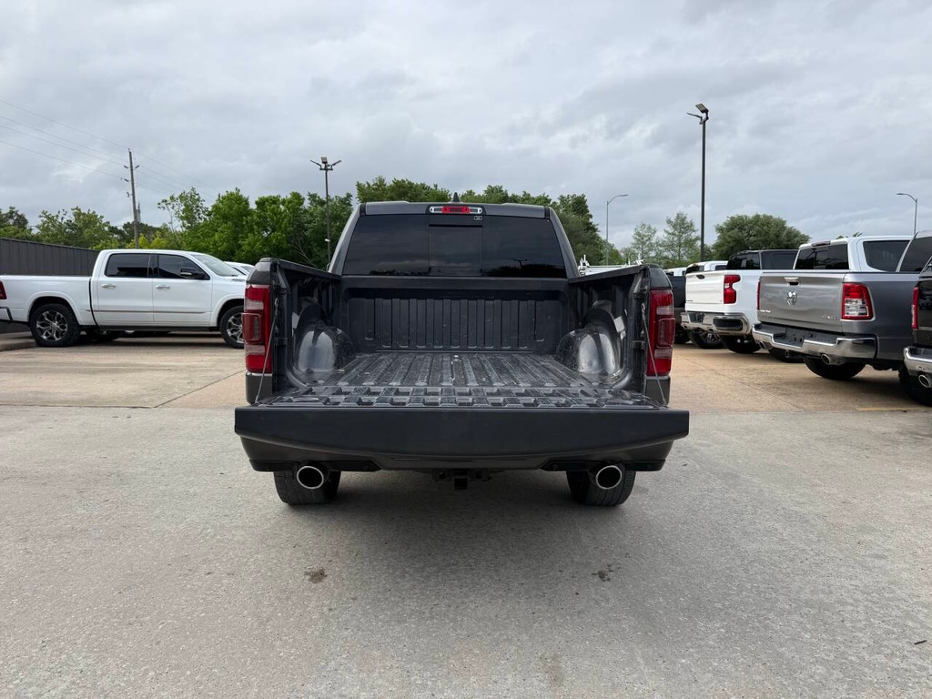 Ram 1500 Vehicle Full-screen Gallery Image 38