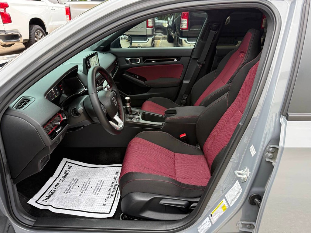 Honda Civic Si Vehicle Full-screen Gallery Image 07