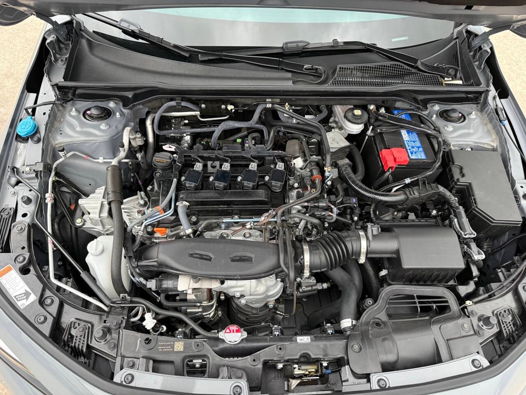 Honda Civic Si Vehicle Full-screen Gallery Image 35