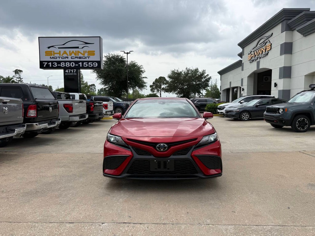 Toyota Camry Vehicle Full-screen Gallery Image 38