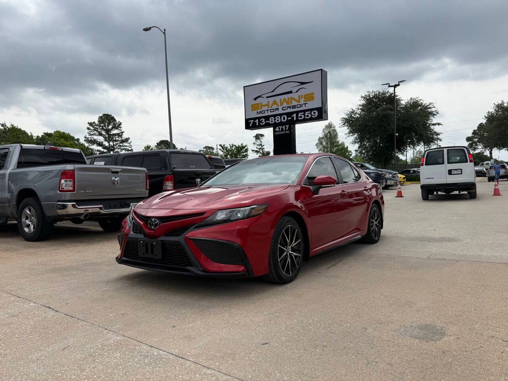 Toyota Camry Vehicle Full-screen Gallery Image 40