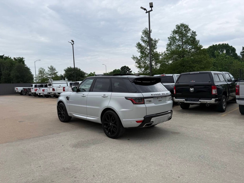 Land Rover Range Rover Sport Vehicle Full-screen Gallery Image 04