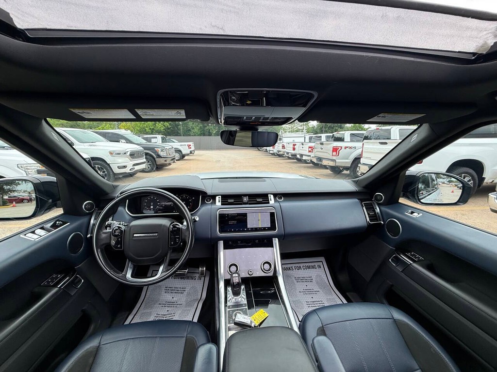 Land Rover Range Rover Sport Vehicle Full-screen Gallery Image 18