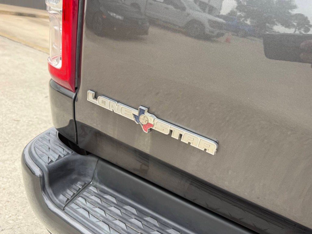 Ram 1500 Vehicle Full-screen Gallery Image 41