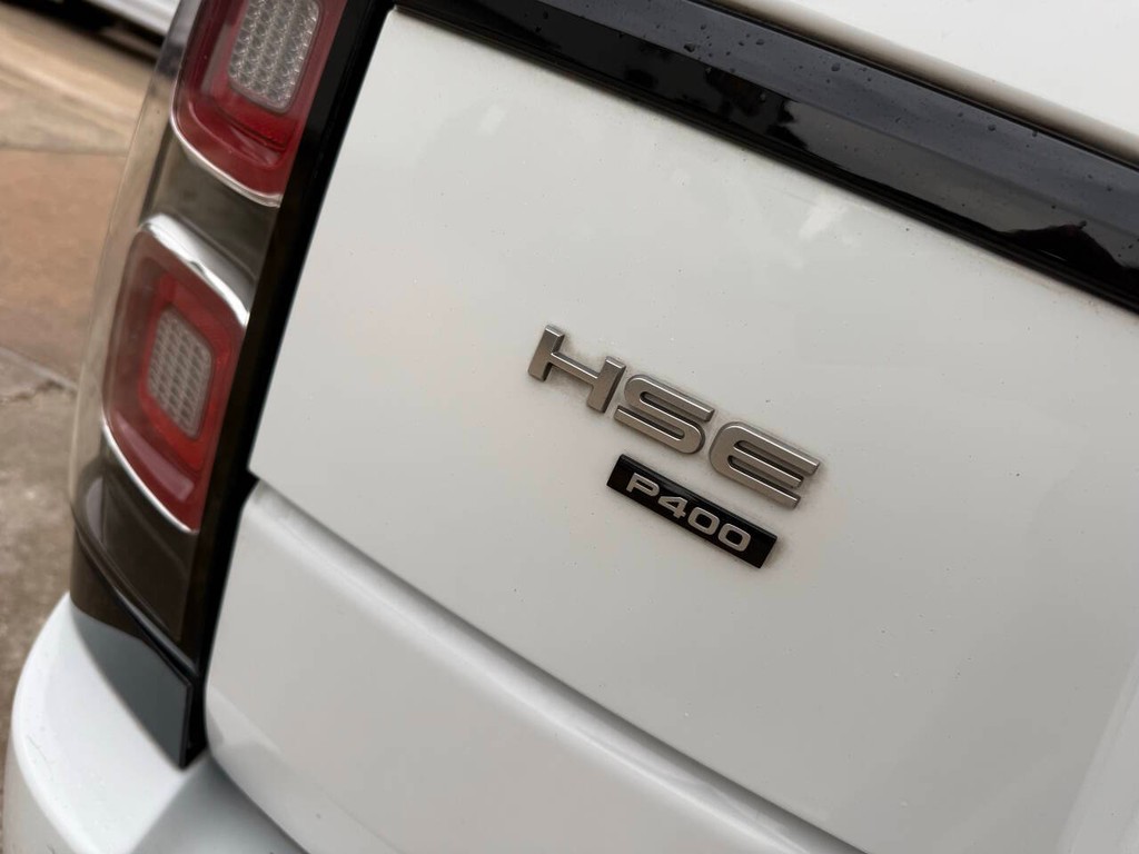 Land Rover Range Rover Vehicle Full-screen Gallery Image 44