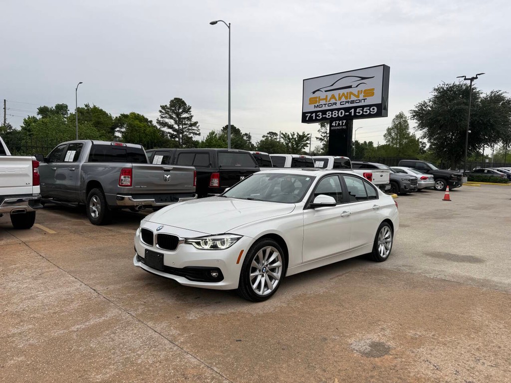 BMW 3 Series Vehicle Full-screen Gallery Image 03