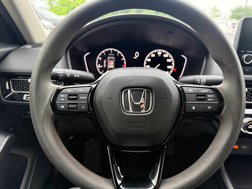 Honda Civic Sedan Vehicle Full-screen Gallery Image 23