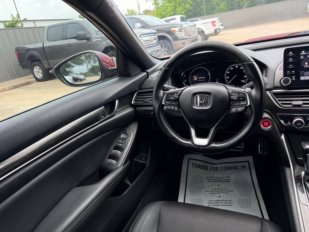 Honda Accord Sedan Vehicle Full-screen Gallery Image 19