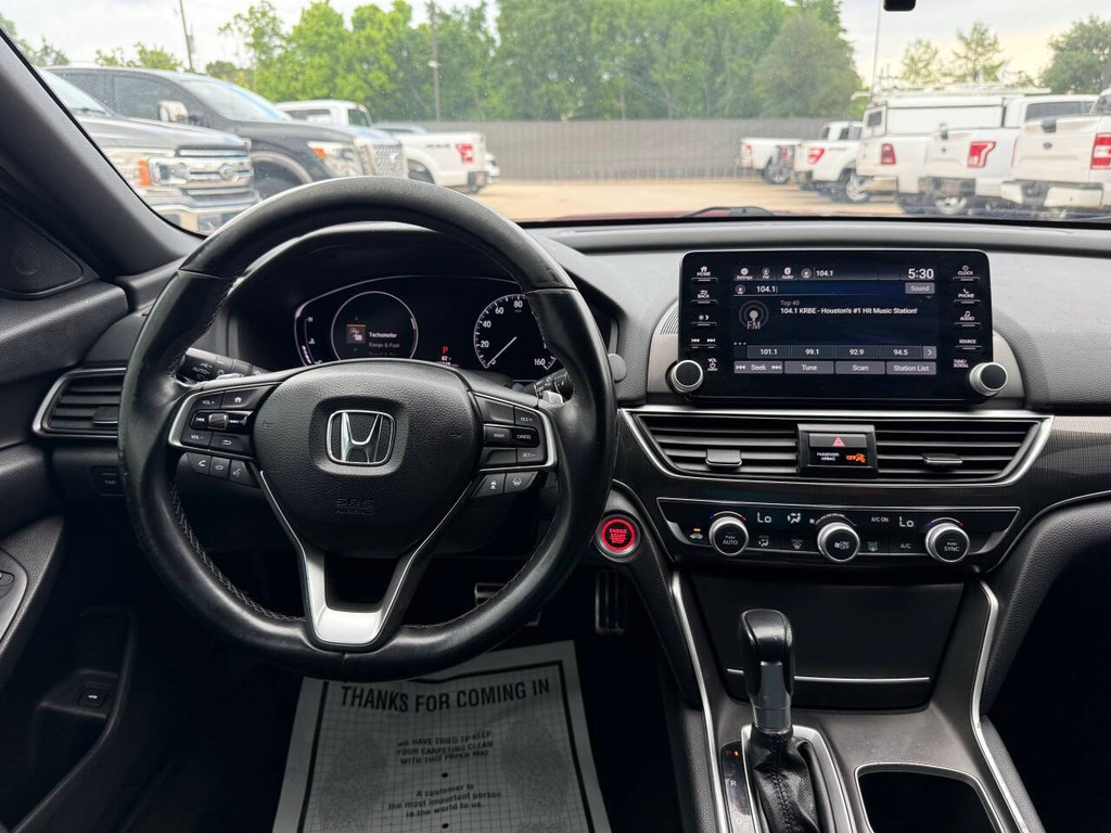 Honda Accord Sedan Vehicle Full-screen Gallery Image 21