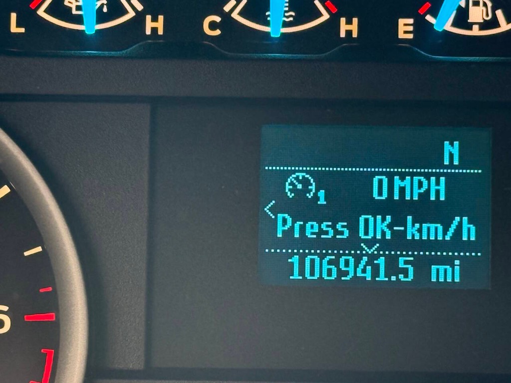 Ford F-150 Vehicle Full-screen Gallery Image 31