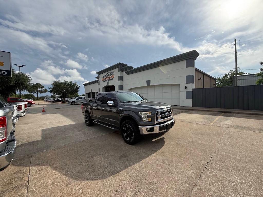 Ford F-150 Vehicle Full-screen Gallery Image 42