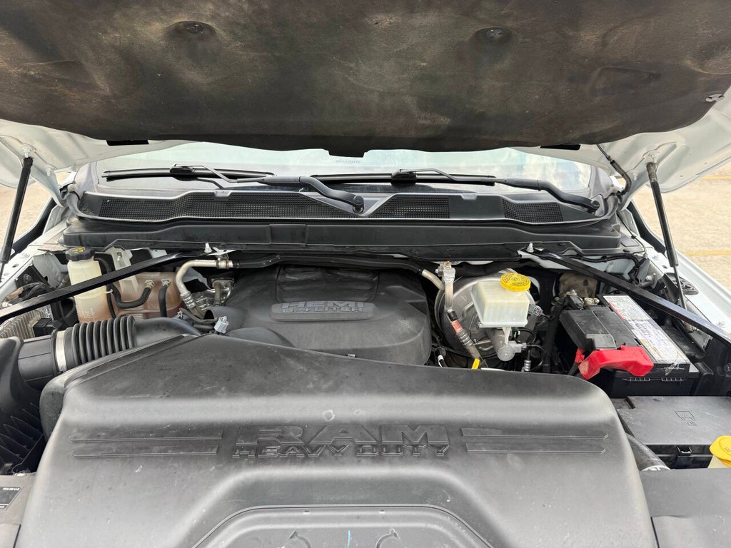 Ram 2500 Vehicle Full-screen Gallery Image 34