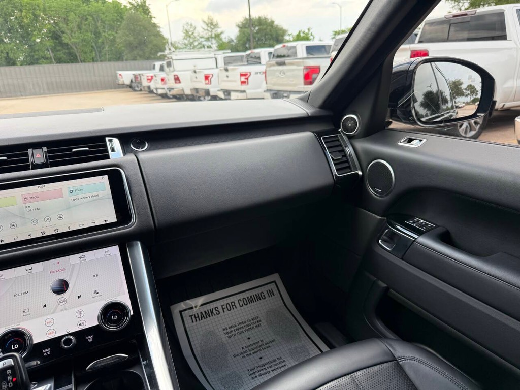 Land Rover Range Rover Sport Vehicle Full-screen Gallery Image 20