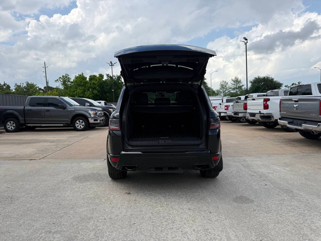 Land Rover Range Rover Sport Vehicle Full-screen Gallery Image 36