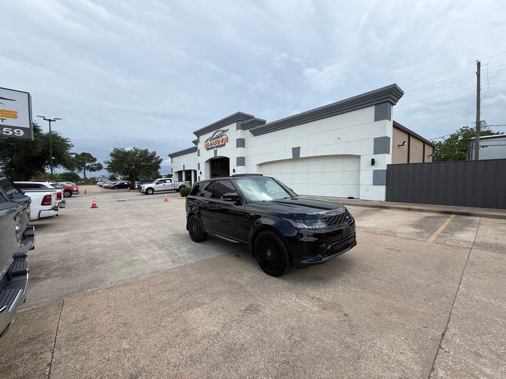 Land Rover Range Rover Sport Vehicle Full-screen Gallery Image 44