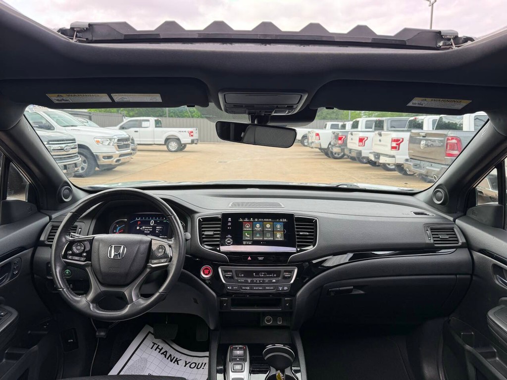 Honda Passport Vehicle Full-screen Gallery Image 16