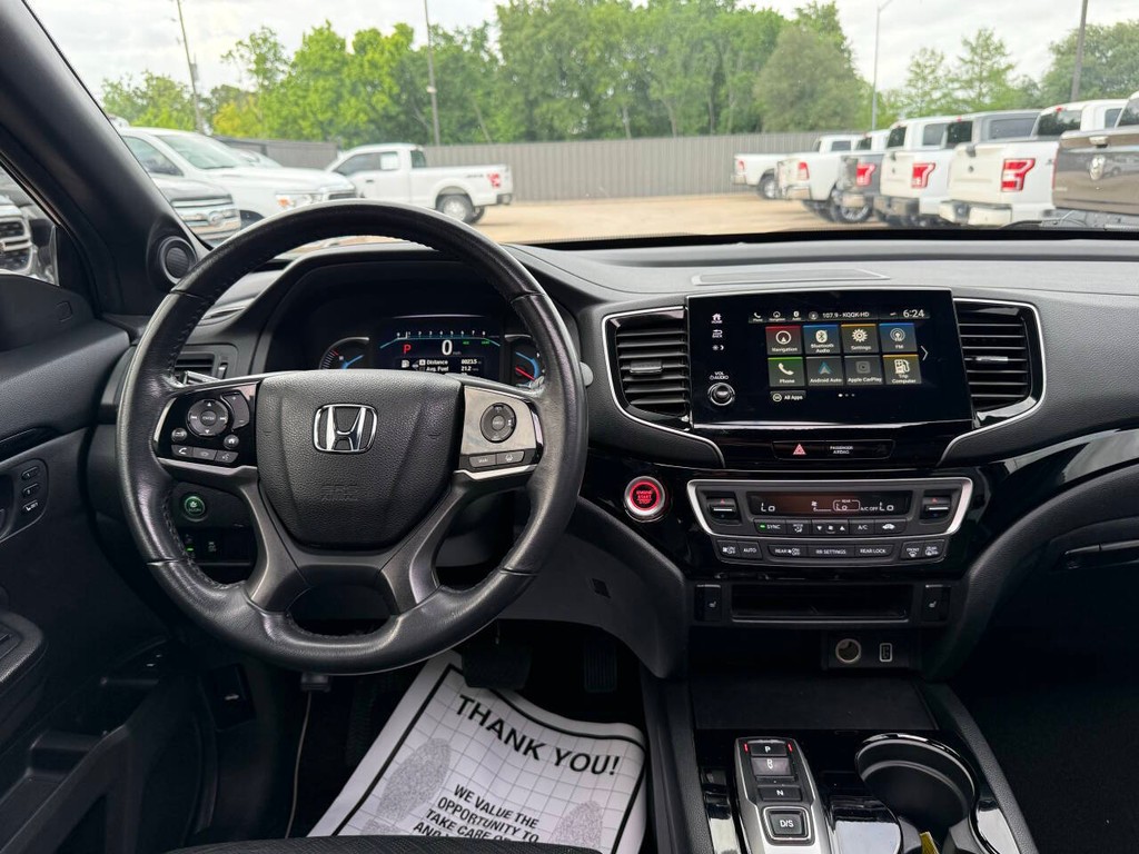 Honda Passport Vehicle Full-screen Gallery Image 20