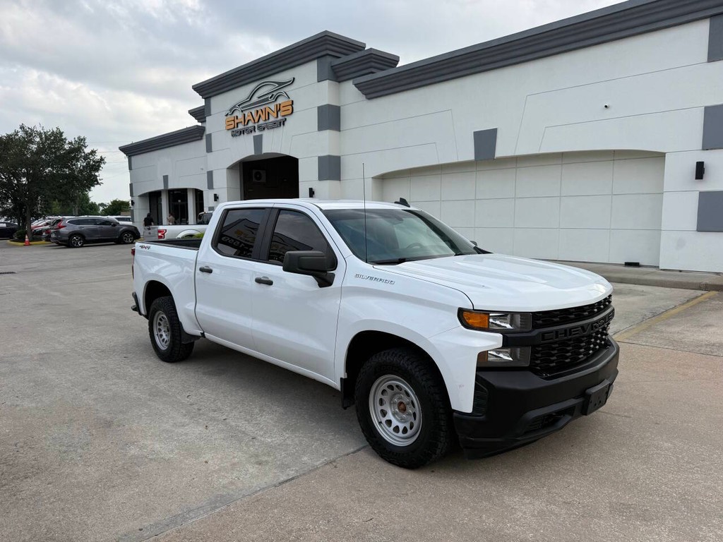 Chevrolet Silverado 1500 Vehicle Full-screen Gallery Image 02