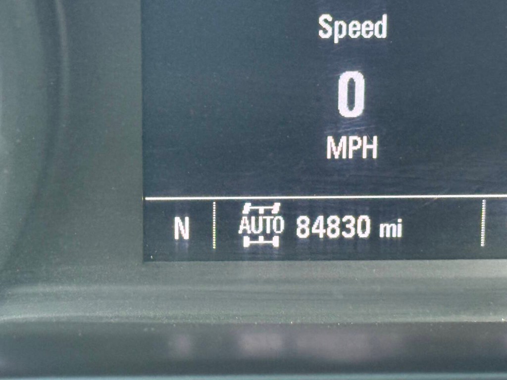 Chevrolet Silverado 1500 Vehicle Full-screen Gallery Image 30