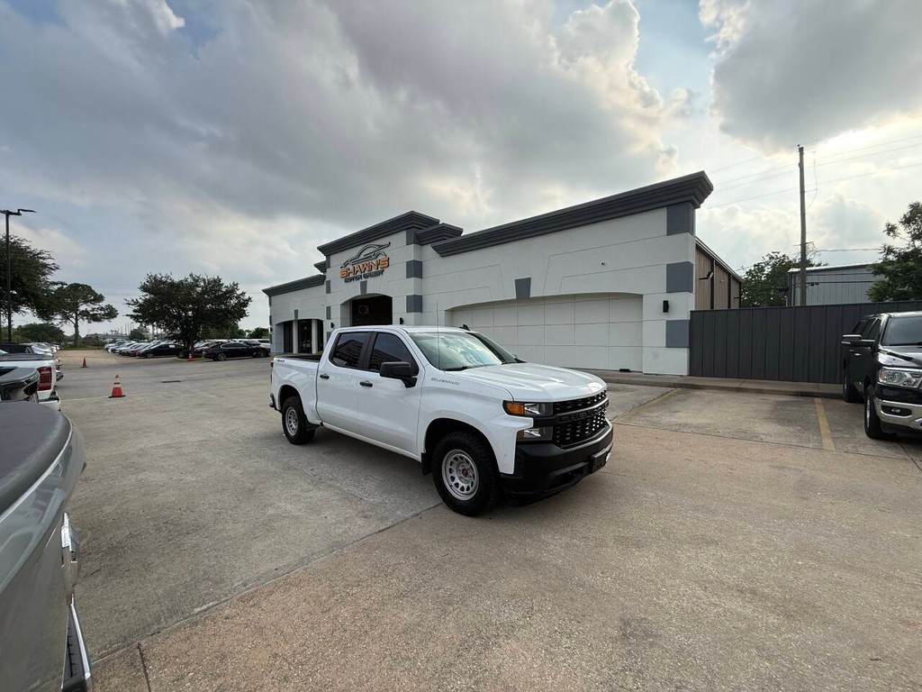 Chevrolet Silverado 1500 Vehicle Full-screen Gallery Image 40