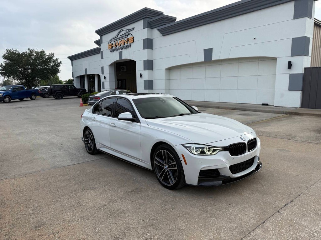 BMW 3 Series Vehicle Full-screen Gallery Image 02