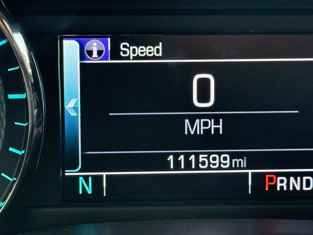 Chevrolet Silverado 1500 Vehicle Full-screen Gallery Image 33