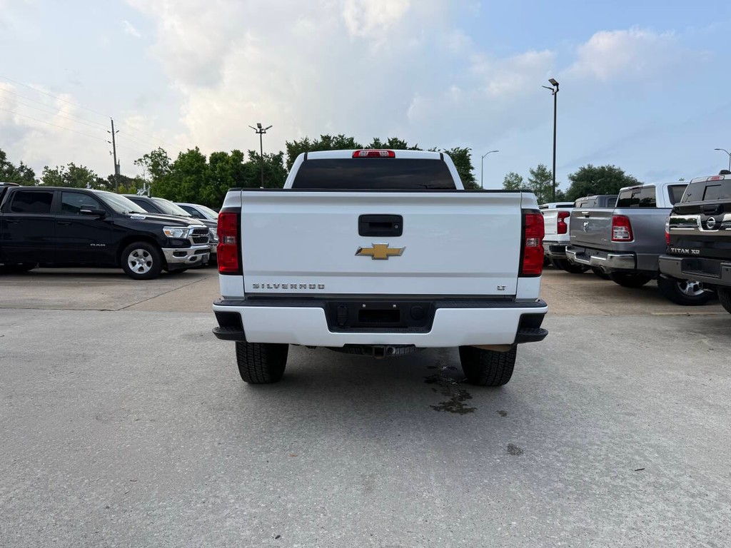 Chevrolet Silverado 1500 Vehicle Full-screen Gallery Image 39