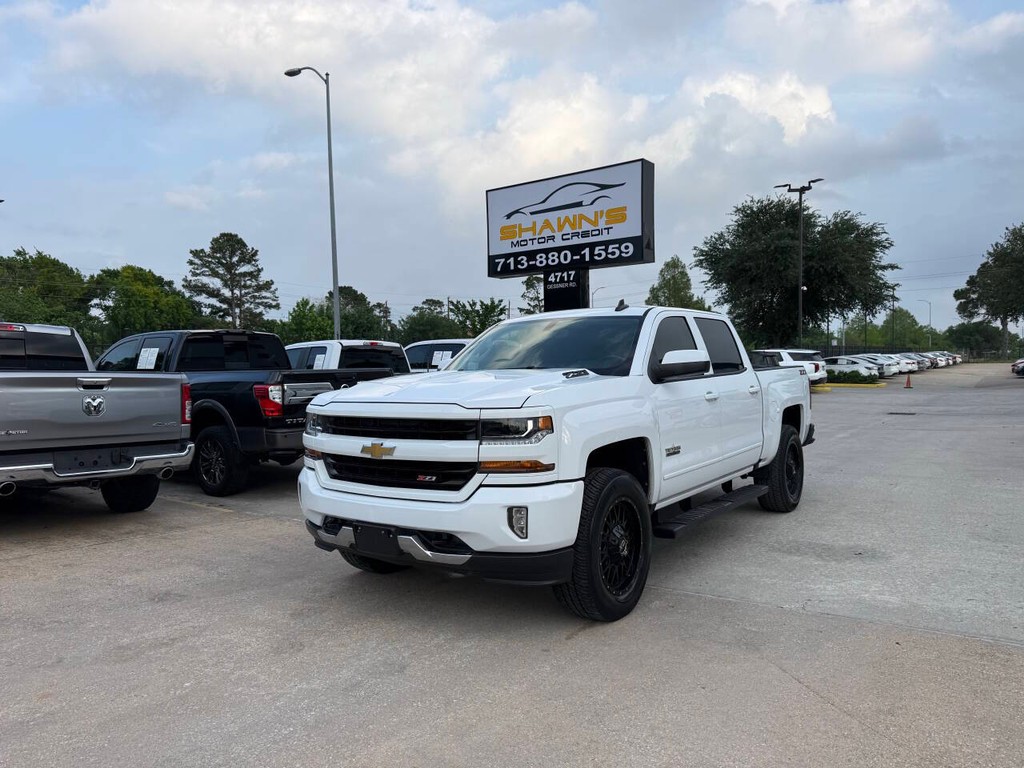 Chevrolet Silverado 1500 Vehicle Full-screen Gallery Image 44