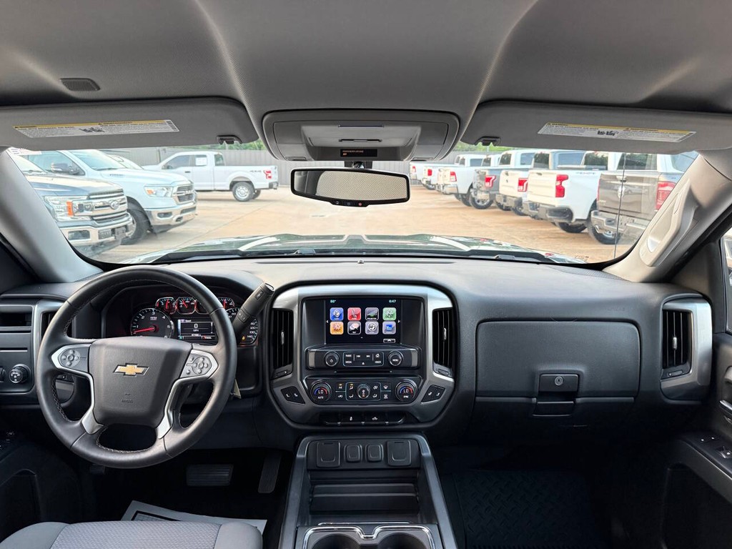 Chevrolet Silverado 1500 Vehicle Full-screen Gallery Image 17