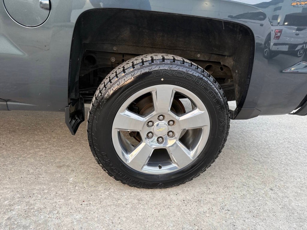 Chevrolet Silverado 1500 Vehicle Full-screen Gallery Image 37