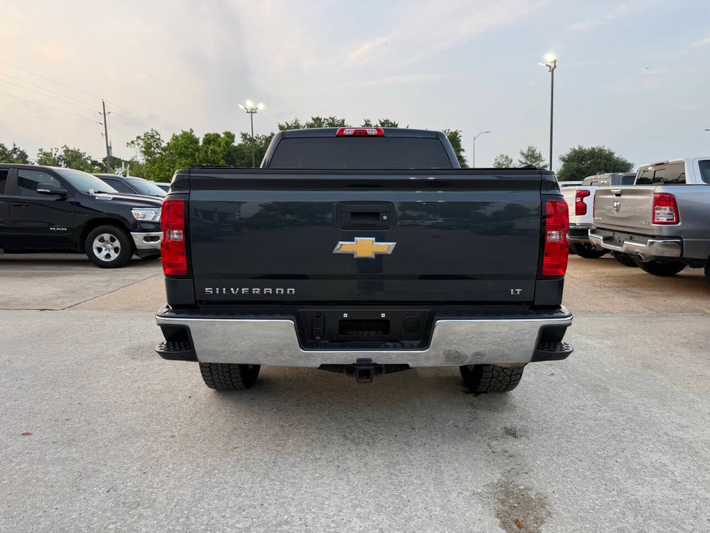 Chevrolet Silverado 1500 Vehicle Full-screen Gallery Image 41