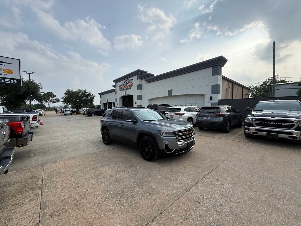 GMC Acadia Vehicle Full-screen Gallery Image 47