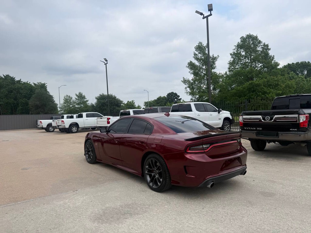 Dodge Charger Vehicle Full-screen Gallery Image 04