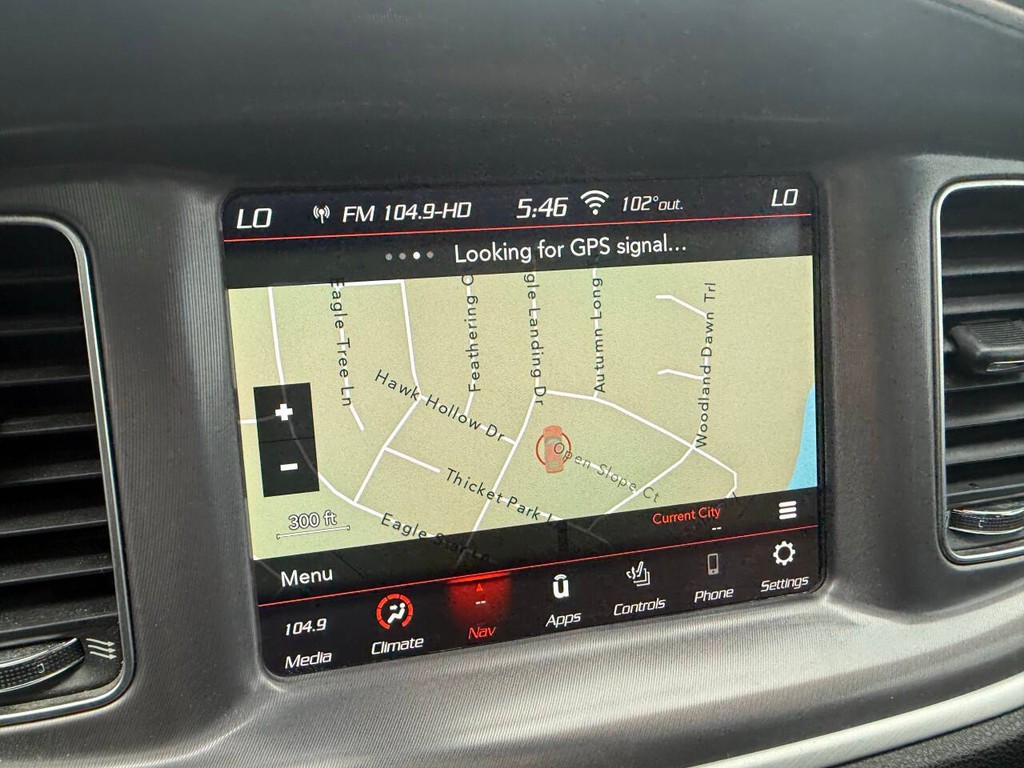 Dodge Charger Vehicle Full-screen Gallery Image 25