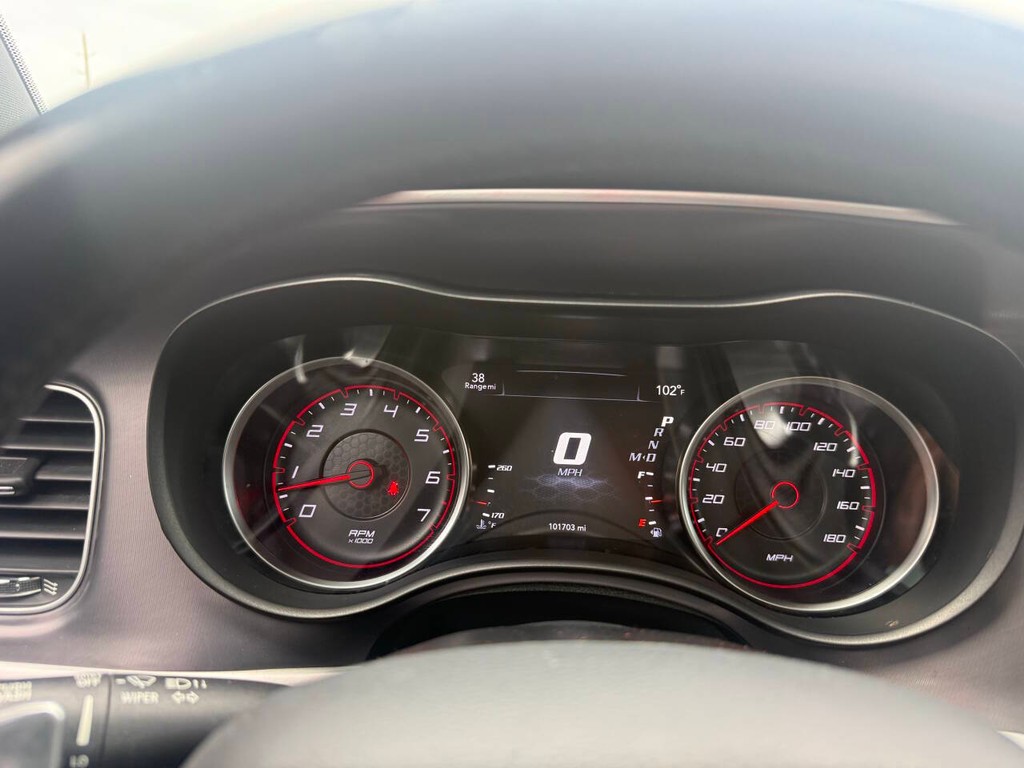 Dodge Charger Vehicle Full-screen Gallery Image 33