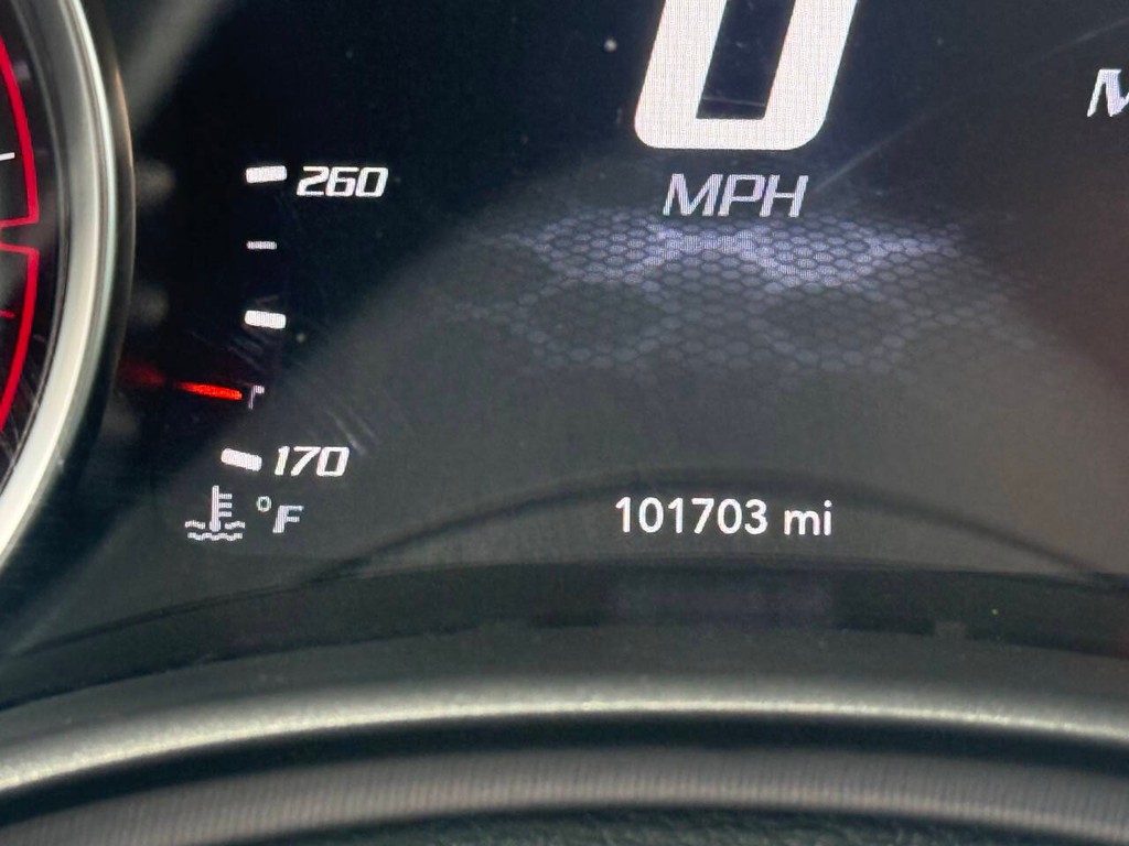 Dodge Charger Vehicle Full-screen Gallery Image 34