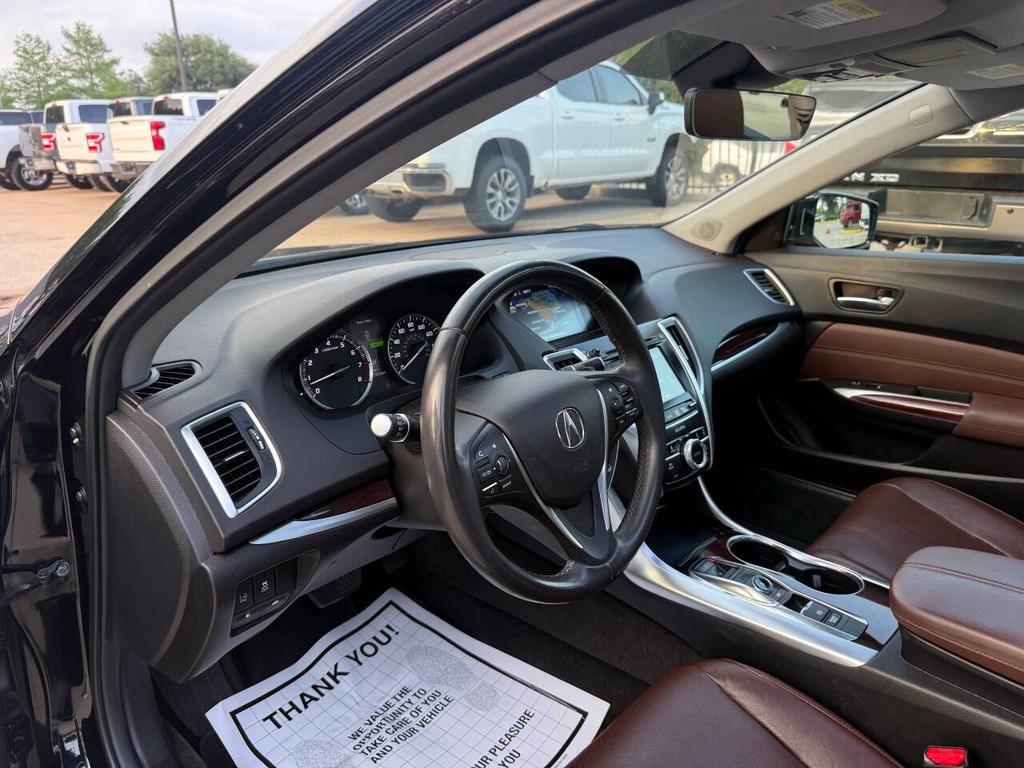 Acura TLX Vehicle Full-screen Gallery Image 06