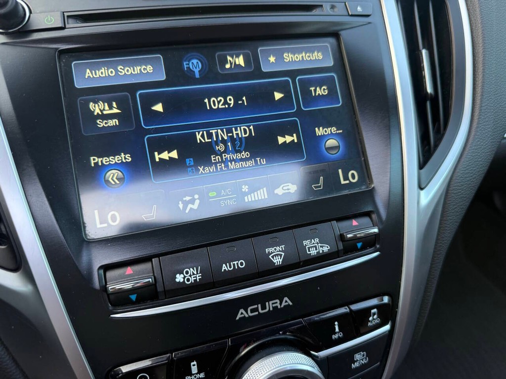 Acura TLX Vehicle Full-screen Gallery Image 27